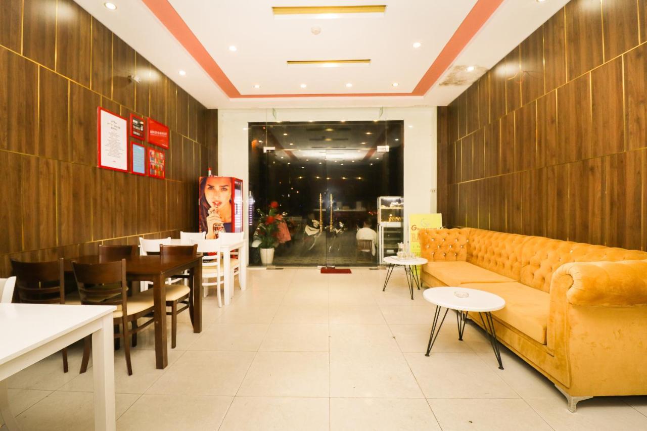 Oyo 117 Gina Hotel Đà Nẵng Exterior foto