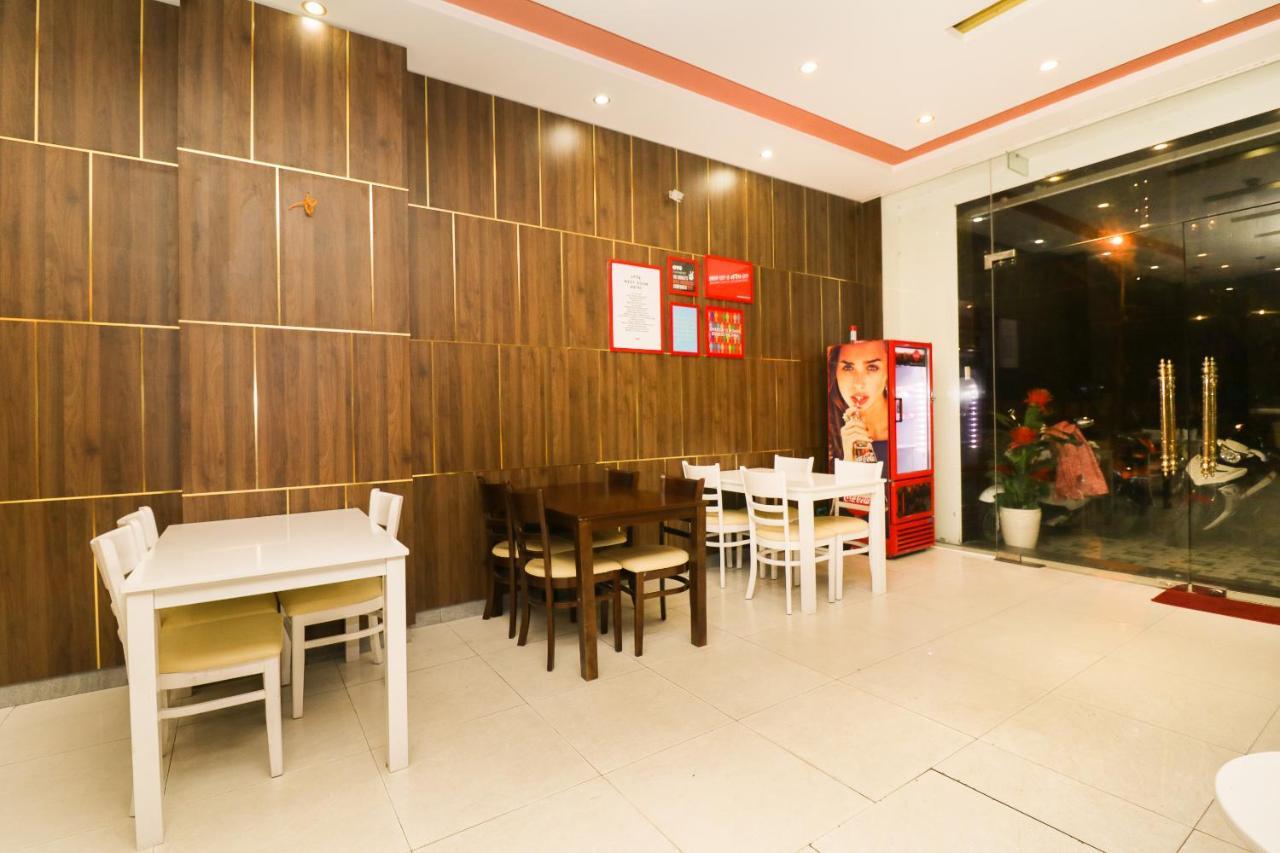 Oyo 117 Gina Hotel Đà Nẵng Exterior foto