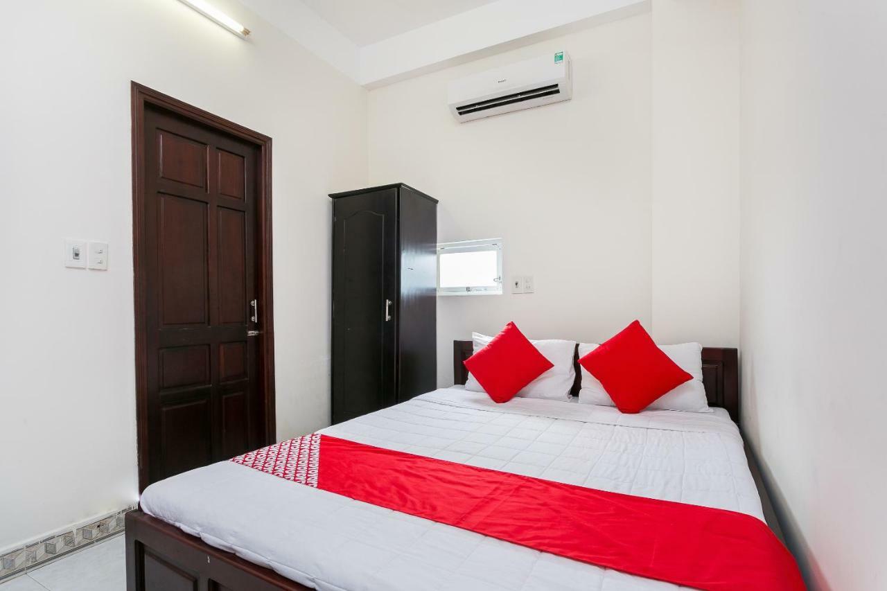 Oyo 117 Gina Hotel Đà Nẵng Exterior foto