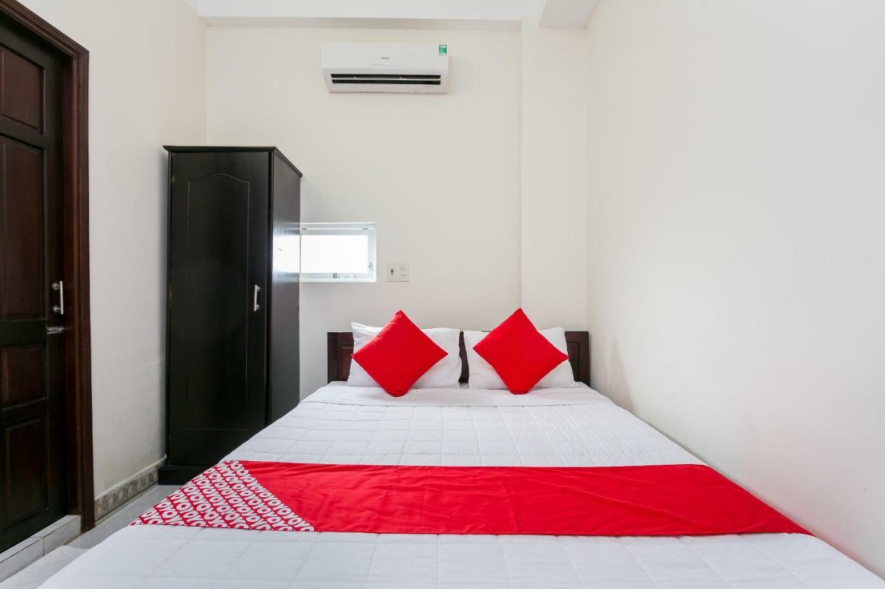 Oyo 117 Gina Hotel Đà Nẵng Exterior foto