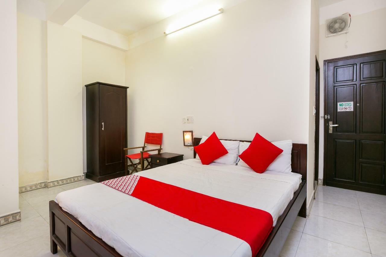 Oyo 117 Gina Hotel Đà Nẵng Exterior foto
