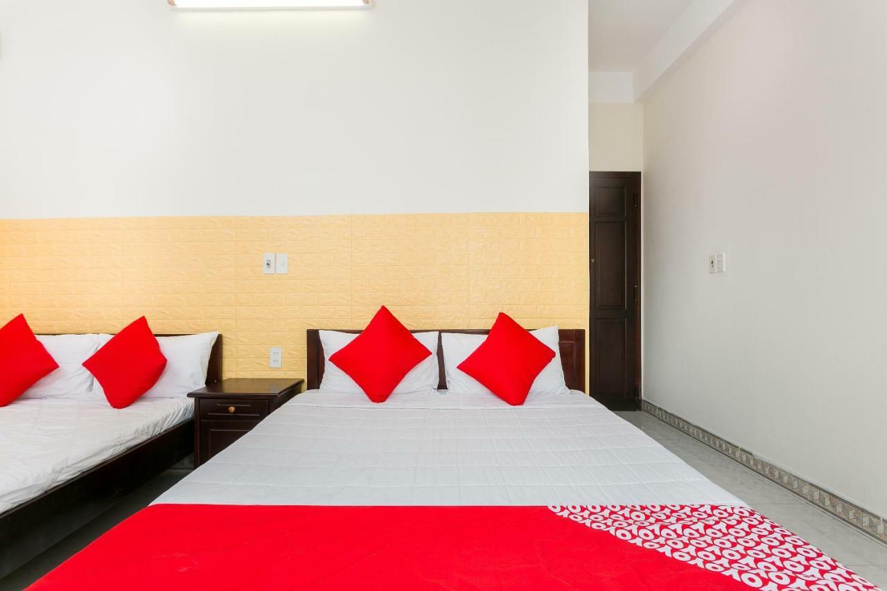 Oyo 117 Gina Hotel Đà Nẵng Exterior foto
