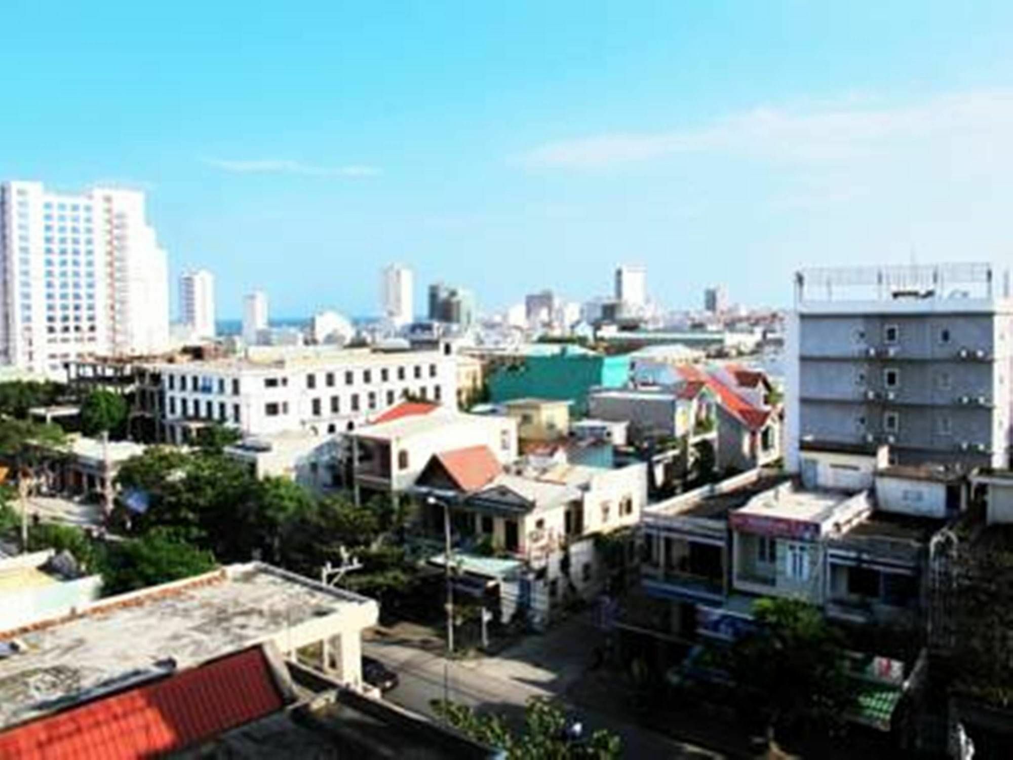 Oyo 117 Gina Hotel Đà Nẵng Exterior foto