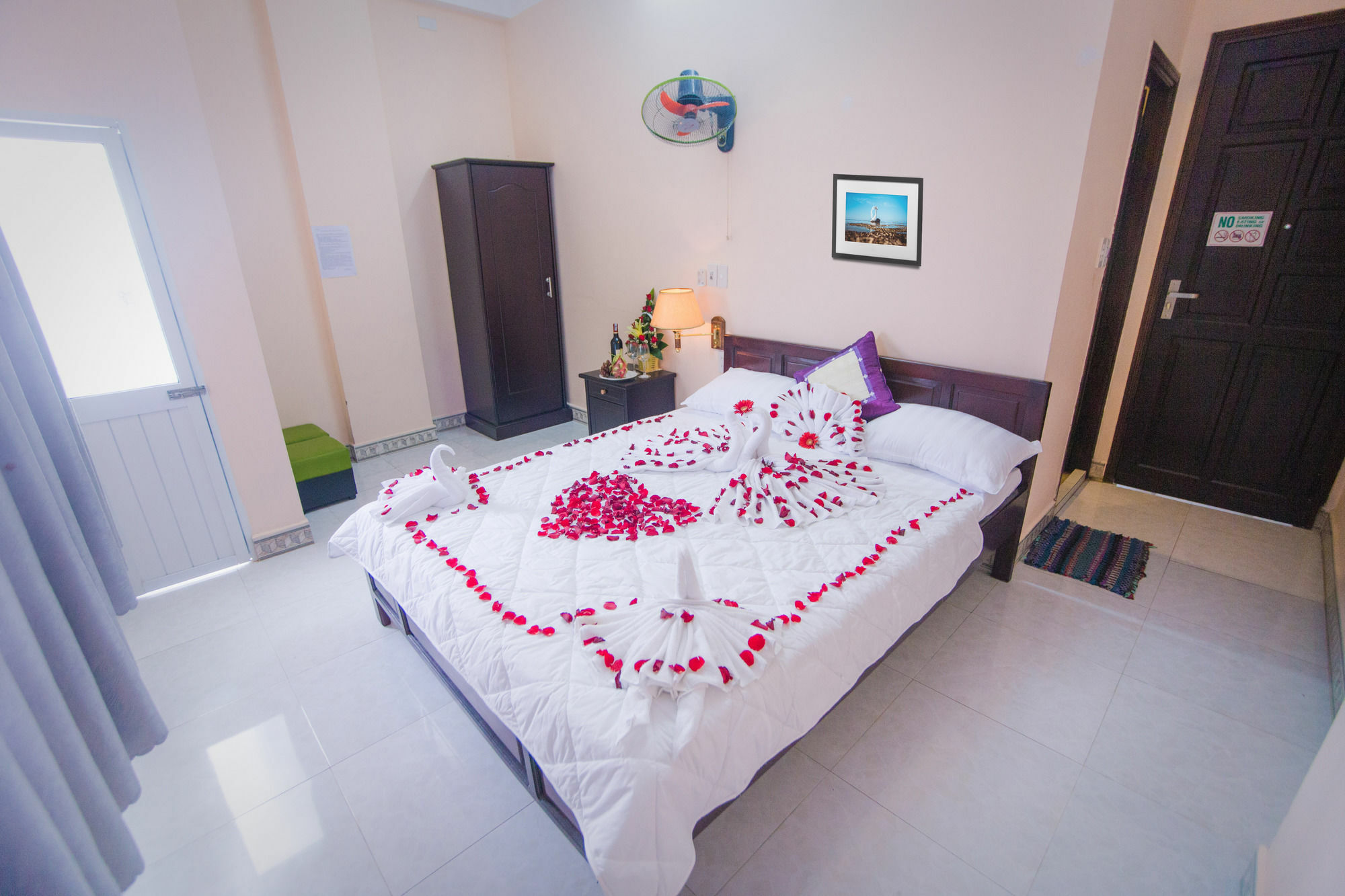 Oyo 117 Gina Hotel Đà Nẵng Exterior foto