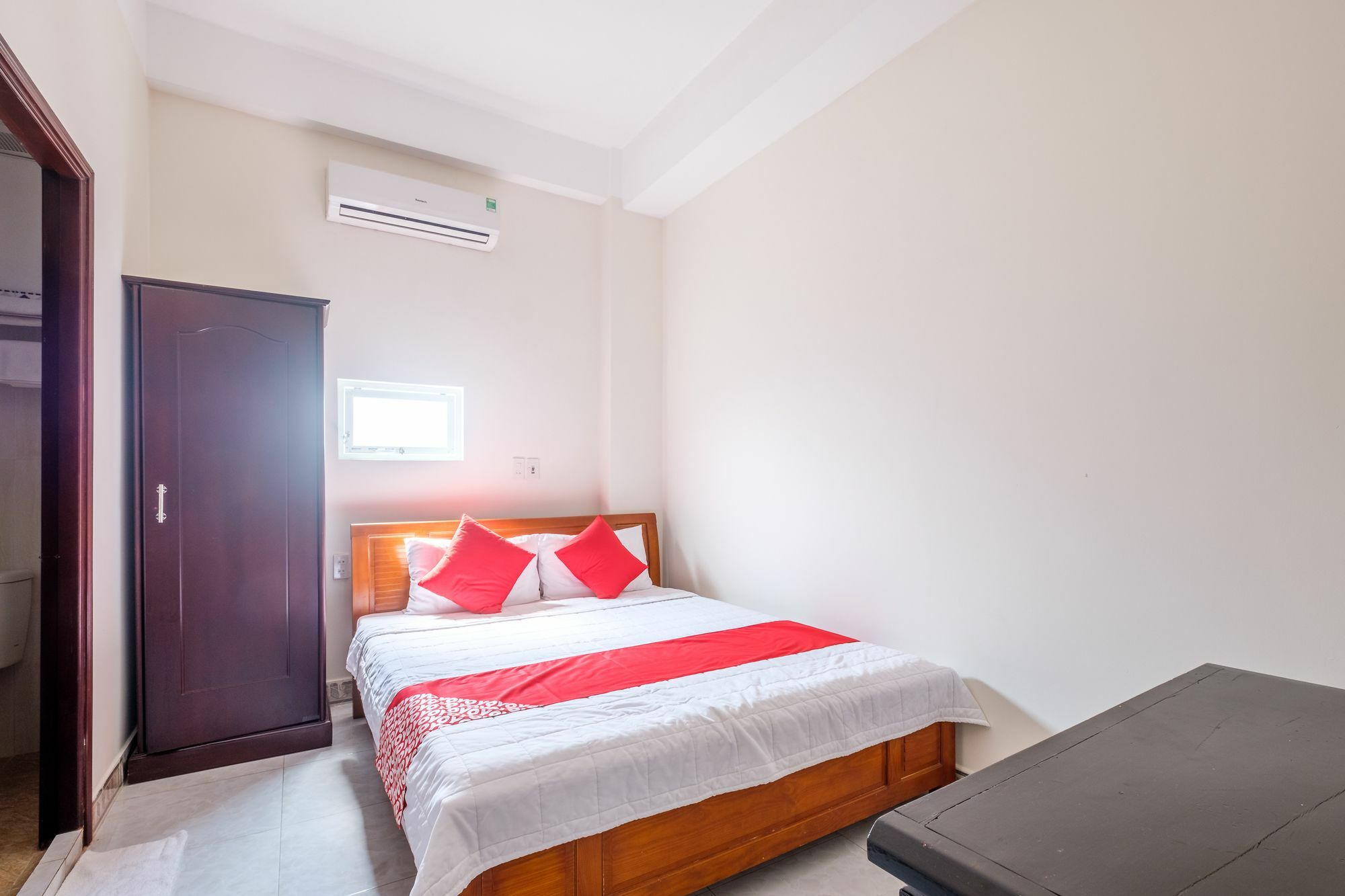 Oyo 117 Gina Hotel Đà Nẵng Exterior foto